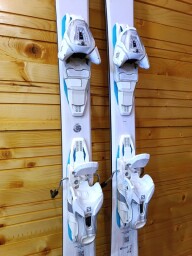 LYŽE SALOMON SMAX W4 145CM